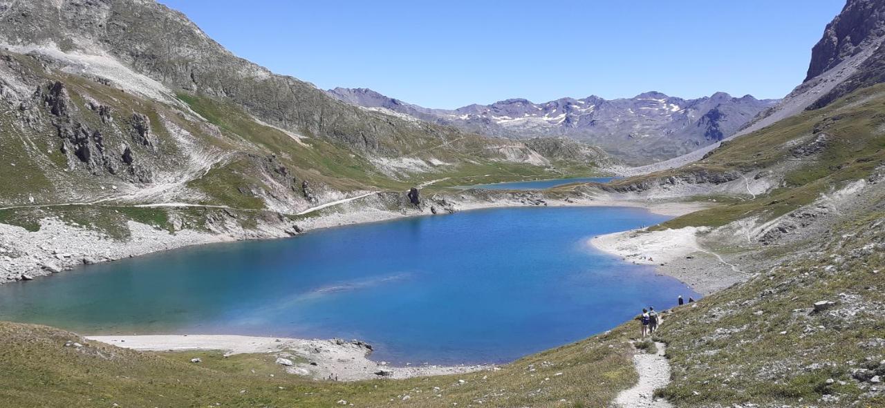Location Vacances Saint Michel De Maurienne "Le Dahu" Apartment Екстериор снимка